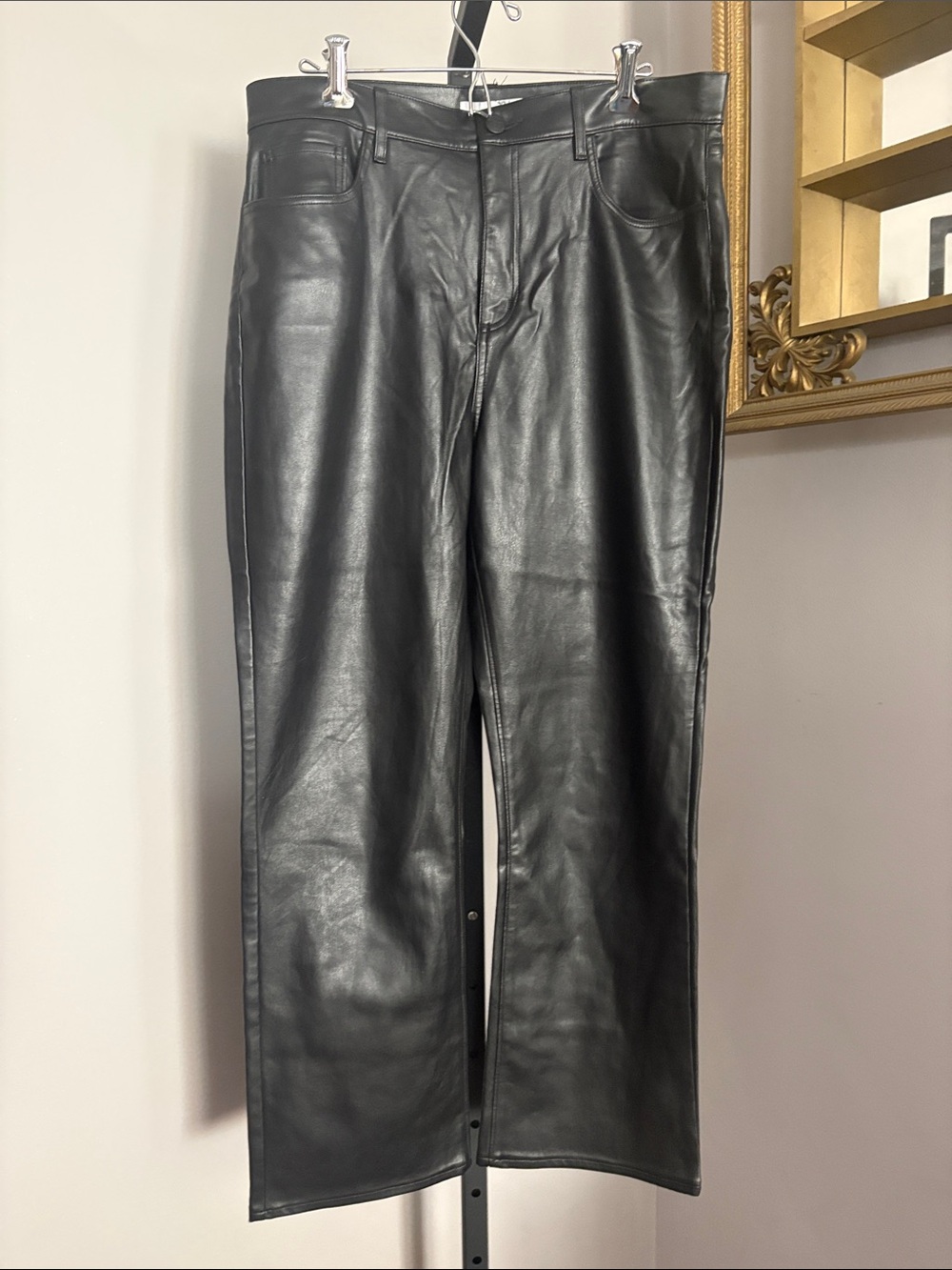 Loft Size 8 29 Black Vegan Leather Straight Leg Pants